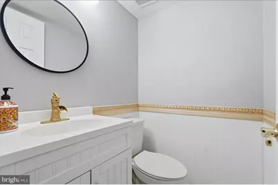 6326 Fenestra Court, Burke, VA 22015 - Photo 17