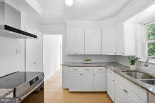 2826 W George Mason Rd, Falls Church, VA 22042 - Photo 13