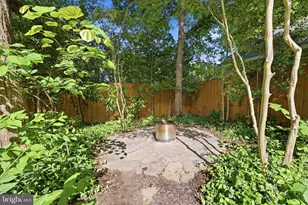 2826 W George Mason Rd, Falls Church, VA 22042 - Photo 37