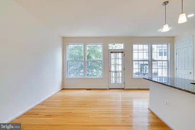 4147 Presgraves Court, Chantilly, VA 20151 - Photo 17