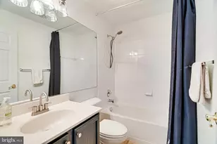 4147 Presgraves Ct, Chantilly, VA 20151 - Photo 37