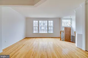 4147 Presgraves Ct, Chantilly, VA 20151 - Photo 5