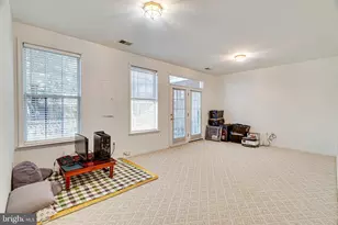 4147 Presgraves Ct, Chantilly, VA 20151 - Photo 41