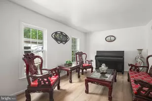 6401 Wolf Run Hunt Ct, Fairfax Station, VA 22039 - Photo 3