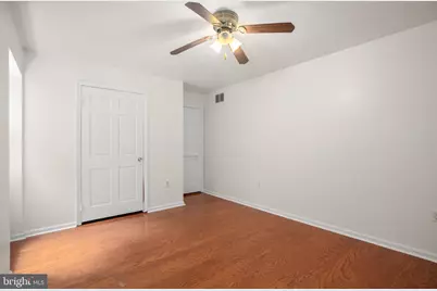 6401 Wolf Run Hunt Court, Fairfax Station, VA 22039 - Photo 9