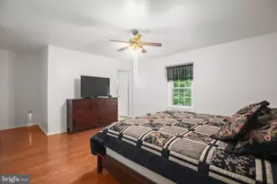 6401 Wolf Run Hunt Ct, Fairfax Station, VA 22039 - Photo 15