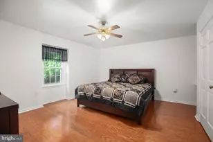 6401 Wolf Run Hunt Ct, Fairfax Station, VA 22039 - Photo 13