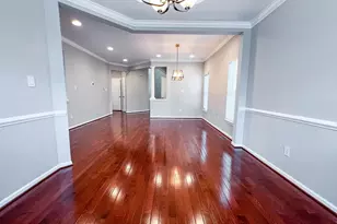 3909 Beeker Mill Pl, Chantilly, VA 20151 - Photo 13