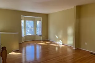 14636 Stream Pond Dr, Centreville, VA 20120 - Photo 5