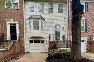 14636 Stream Pond Dr, Centreville, VA 20120 - Photo 1