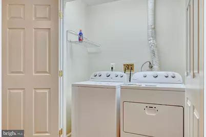 11482 Heritage Commons Way, Reston, VA 20194 - Photo 27