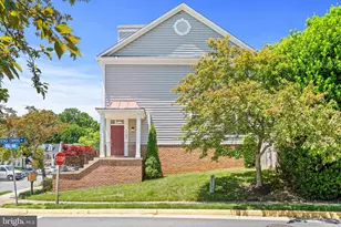 11482 Heritage Commons Way, Reston, VA 20194 - Photo 31