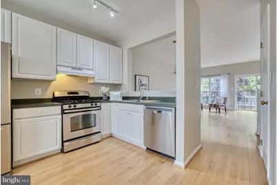 11482 Heritage Commons Way, Reston, VA 20194 - Photo 11