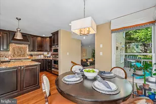 10033 Glencroft Ct, Vienna, VA 22181 - Photo 19