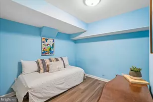 10033 Glencroft Ct, Vienna, VA 22181 - Photo 47