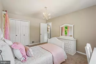 10033 Glencroft Ct, Vienna, VA 22181 - Photo 31