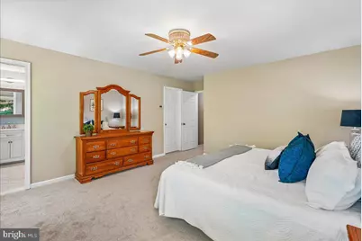 10033 Glencroft Court, Vienna, VA 22181 - Photo 29