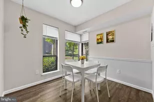 11240 Chestnut Grove Square, Reston, VA 20190 - Photo 17