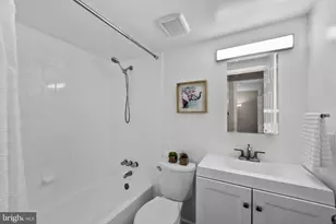 11240 Chestnut Grove Square, Reston, VA 20190 - Photo 41