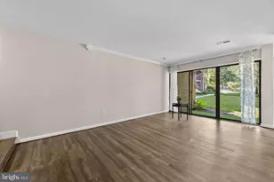 11240 Chestnut Grove Square, Reston, VA 20190 - Photo 13