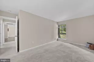 11240 Chestnut Grove Square, Reston, VA 20190 - Photo 47