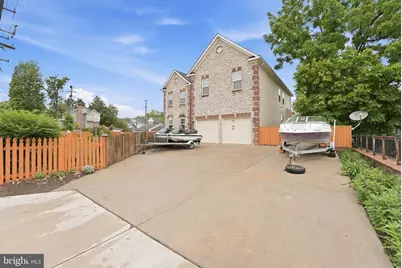 2914 Popkins Lane, Alexandria, VA 22306 - Photo 3