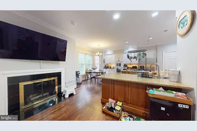 2007 Mayfair McLean Court, Falls Church, VA 22043 - Photo 9