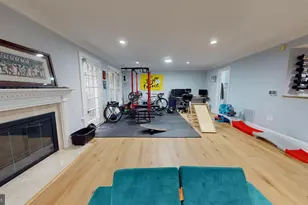 2007 Mayfair McLean Ct, Falls Church, VA 22043 - Photo 31