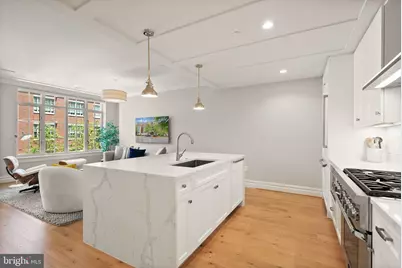 6900 Fleetwood Road #415, McLean, VA 22101 - Photo 9