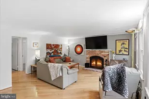 5967 New England Woods Dr, Burke, VA 22015 - Photo 17