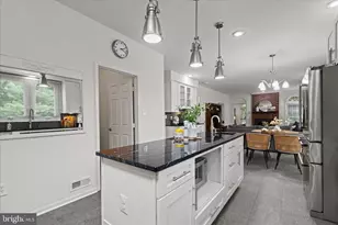 14220 Hartwood Ct, Centreville, VA 20121 - Photo 47