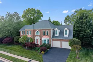 14220 Hartwood Ct, Centreville, VA 20121 - Photo 13