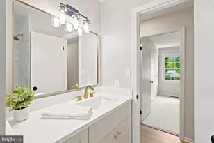 9903 Rand Dr, Burke, VA 22015 - Photo 25