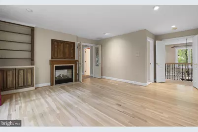 10701 Sycamore Springs Lane, Great Falls, VA 22066 - Photo 15