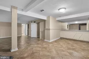 10701 Sycamore Springs Ln, Great Falls, VA 22066 - Photo 45