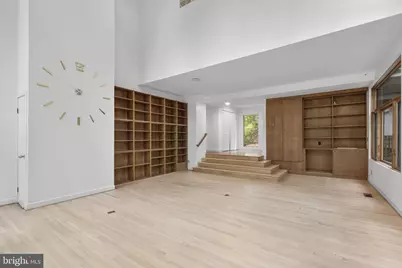 10701 Sycamore Springs Lane, Great Falls, VA 22066 - Photo 13