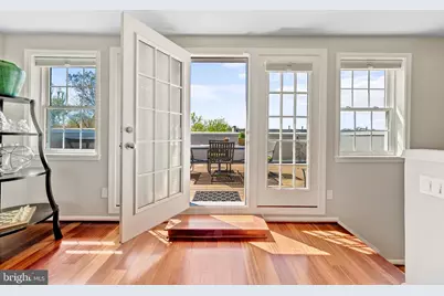 12076 Kinsley Place, Reston, VA 20190 - Photo 35