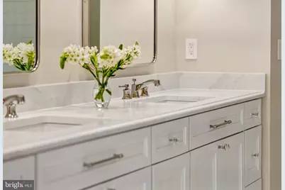 12076 Kinsley Place, Reston, VA 20190 - Photo 25