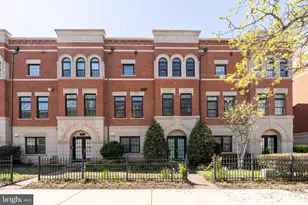 12076 Kinsley Pl, Reston, VA 20190 - Photo 1