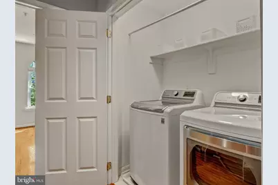 12076 Kinsley Place, Reston, VA 20190 - Photo 29