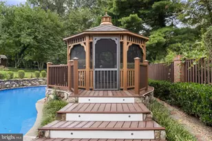 9424 Brian Jac Ln, Great Falls, VA 22066 - Photo 29