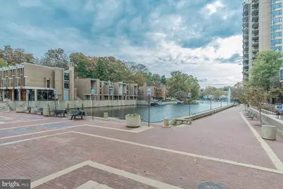 1604 Washington Plaza N, Reston, VA 20190 - Photo 23