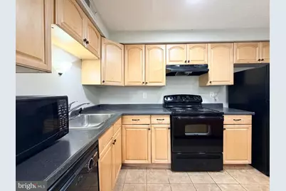 8382 Brockham Drive #A, Alexandria, VA 22309 - Photo 9