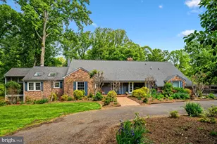 11416 Vale Rd, Oakton, VA 22124 - Photo 1