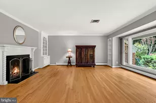 11416 Vale Rd, Oakton, VA 22124 - Photo 3