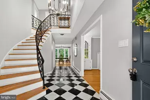 11416 Vale Rd, Oakton, VA 22124 - Photo 7