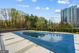 7887 Jones Branch Dr, McLean, VA 22102 - Photo 23