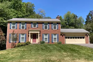 12144 Folkstone Dr, Herndon, VA 20171 - Photo 1
