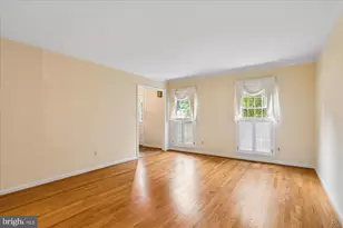 12144 Folkstone Dr, Herndon, VA 20171 - Photo 7