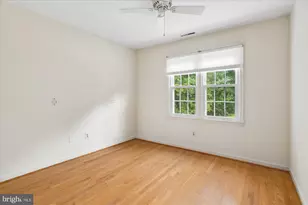 12144 Folkstone Dr, Herndon, VA 20171 - Photo 37
